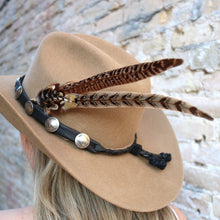 Load image into Gallery viewer, Western Feather Hat Pin Natural