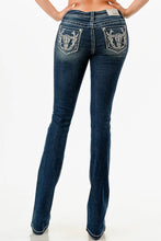 Load image into Gallery viewer, Steer Head Mid Rise Boot Cut 32"