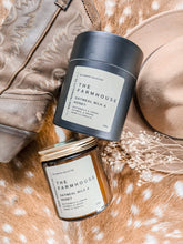 Load image into Gallery viewer, THE FARMHOUSE CANDLE - Oatmeal Milk & Honey