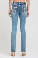 Load image into Gallery viewer, Steer Head Modify Mid Rise Boot Cut 32"

