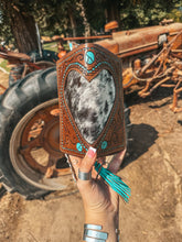 Load image into Gallery viewer, The Heart Throb Turquoise Wallet
